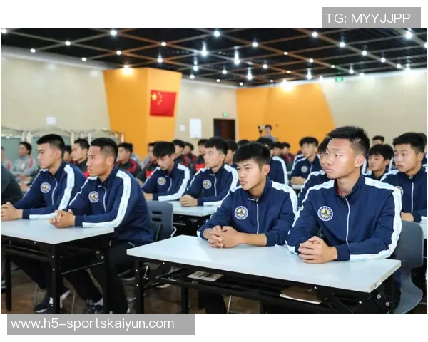 上海海港足球俱乐部青训技术比武活动精彩上演展现年轻球员实力与潜力 上海海港足球俱乐部青训技术比武活动精彩上演展现年轻球员实力与潜力